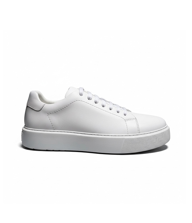 Basket en cuir blanc réf 232