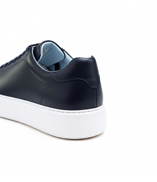 BL2323 Basket en cuir bleu réf 232